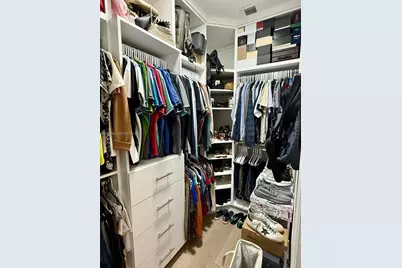 7022 NW 102nd Pl, Doral, FL 33178 - Photo 33
