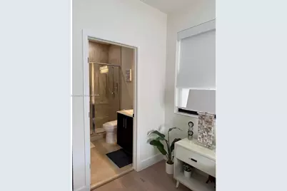 7022 NW 102nd Pl, Doral, FL 33178 - Photo 41