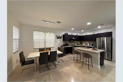 7022 NW 102nd Pl, Doral, FL 33178 - Photo 19