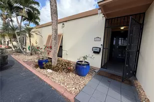 6932 Crown Gate Dr, Miami Lakes, FL 33014 - Photo 1