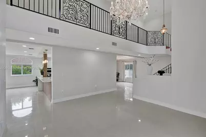 4665 SW 159th Ct, Miami, FL 33185 - Photo 11