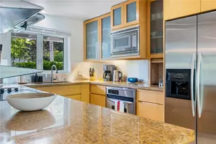 11403 NE 8th Ave, Biscayne Park, FL 33161 - Photo 19