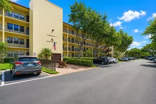 13475 SW 9th St, Pembroke Pines, FL 33027 - Photo 29