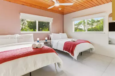 10795 SW 34th St, Miami, FL 33165 - Photo 47