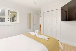 10795 SW 34th St, Miami, FL 33165 - Photo 35