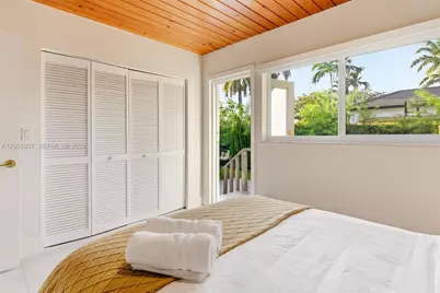 10795 SW 34th St, Miami, FL 33165 - Photo 43