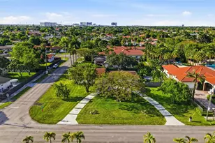10795 SW 34th St, Miami, FL 33165 - Photo 23