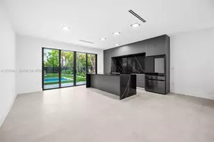 53 NW 52nd St, Miami, FL 33127 - Photo 27