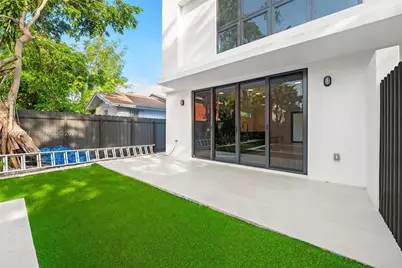 53 NW 52nd St, Miami, FL 33127 - Photo 47