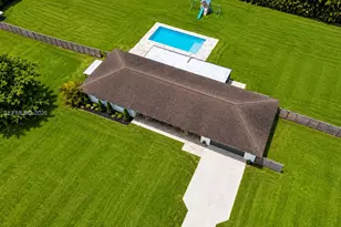 5301 SW 178th Ave, Southwest Ranches, FL 33331 - Photo 3