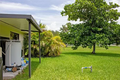 5301 SW 178th Ave, Southwest Ranches, FL 33331 - Photo 31