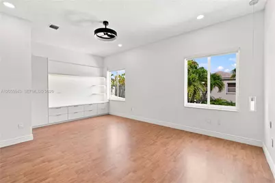 1457 NW 159th Ln, Pembroke Pines, FL 33028 - Photo 25