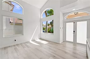 1457 NW 159th Ln, Pembroke Pines, FL 33028 - Photo 5