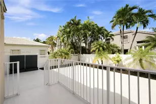 1457 NW 159th Ln, Pembroke Pines, FL 33028 - Photo 35