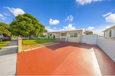 5862 W 2nd Ct, Hialeah, FL 33012 - Photo 3