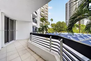 3600 Mystic Pointe Dr, Aventura, FL 33180 - Photo 29