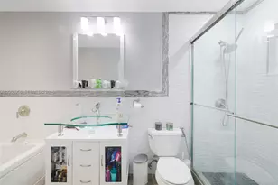 11425 NW 88th Ct, Hialeah Gardens, FL 33018 - Photo 25