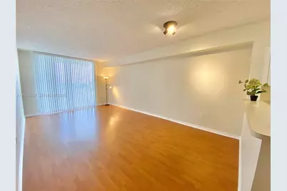 5099 NW 7th St #TS-03, Miami, FL 33126 - Photo 15