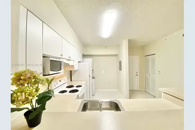 5099 NW 7th St #TS-03, Miami, FL 33126 - Photo 31
