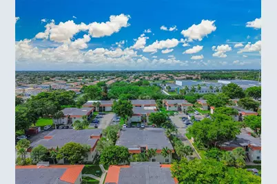 9732 Hammocks Blvd #203-17, Miami, FL 33196 - Photo 33
