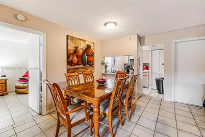 9732 Hammocks Blvd #203-17, Miami, FL 33196 - Photo 7