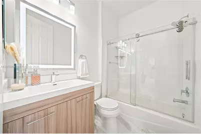 3933 E Hibiscus St, Weston, FL 33332 - Photo 19