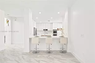 3933 E Hibiscus St, Weston, FL 33332 - Photo 9