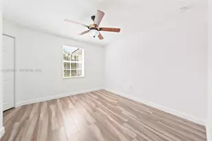 3933 E Hibiscus St, Weston, FL 33332 - Photo 35