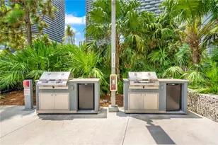 88 SW 7th St, Miami, FL 33130 - Photo 57