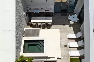 88 SW 7th St, Miami, FL 33130 - Photo 5