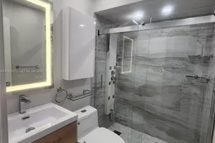 6376 NW 170th Ln, Hialeah, FL 33015 - Photo 5