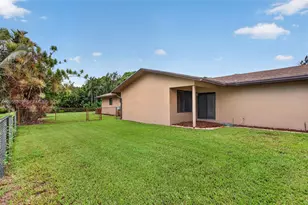 13680 SW 26th St, Davie, FL 33325 - Photo 45