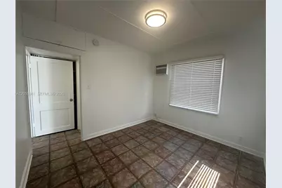 4249 Bougainvilla Dr #5, Lauderdale by the Sea, FL 33308 - Photo 11