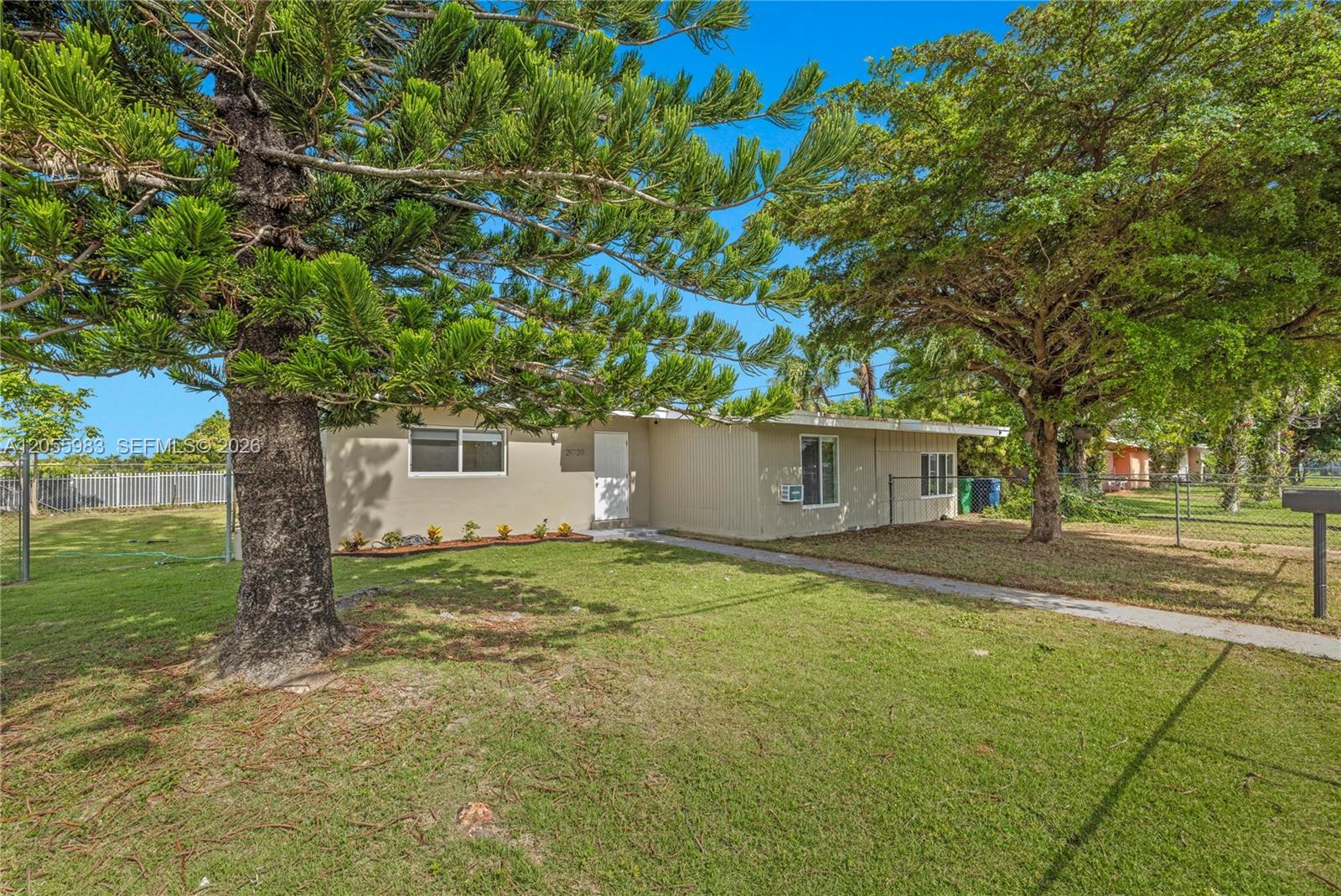29720 SW 147th Ave - 29720 SW 147th Ave, Homestead, FL 33033 Luxury Property | Jose Angel Pina