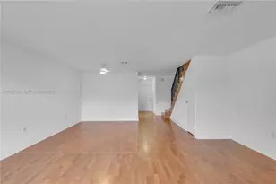 8475 SW 137th Ave, Miami, FL 33183 - Photo 9