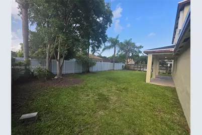 12745 SW 204th Ln, Miami, FL 33177 - Photo 31