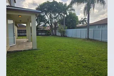 12745 SW 204th Ln, Miami, FL 33177 - Photo 27
