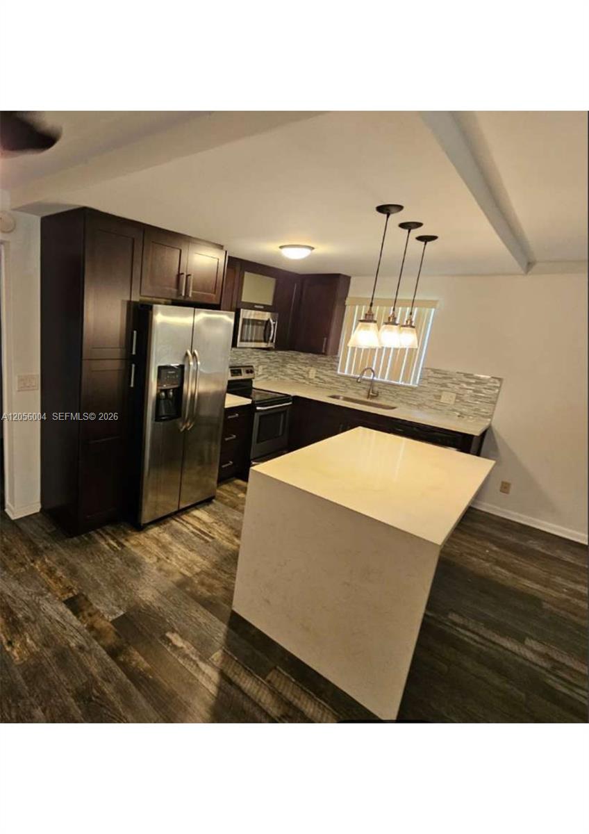 8 Farnham A #8 - 8 Farnham A #8, Deerfield Beach, FL 33442 Luxury Property | Jose Angel Pina