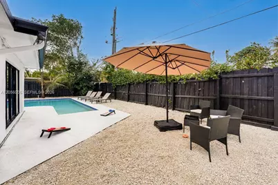 600 N 66th Ter, Hollywood, FL 33024 - Photo 19