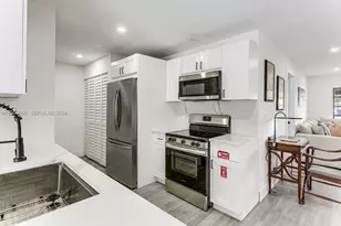 600 N 66 Terrace, Hollywood, FL 33024 - Photo 7