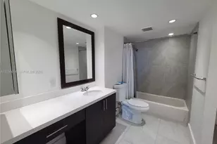 3625 N Country Club Dr, Aventura, FL 33180 - Photo 9