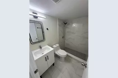 10090 NW 80th Ct #1421, Hialeah Gardens, FL 33016 - Photo 11