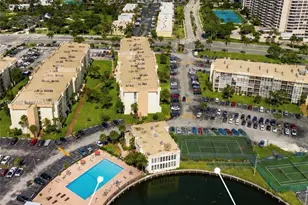 2000 Atlantic Shores Blvd, Hallandale Beach, FL 33009 - Photo 11