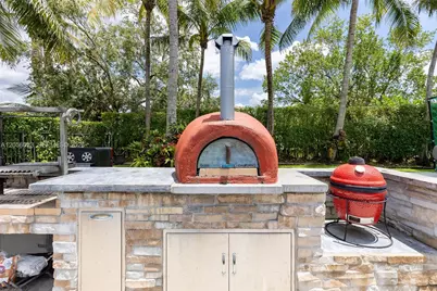 1359 Ginger Cir, Weston, FL 33326 - Photo 17