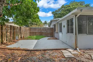1640 NE 33rd St, Pompano Beach, FL 33064 - Photo 7