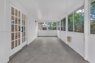 1640 NE 33rd St, Pompano Beach, FL 33064 - Photo 21