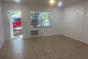 1717 NE 12th St, Fort Lauderdale, FL 33304 - Photo 3