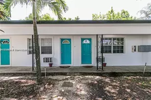 1717 NE 12th St, Fort Lauderdale, FL 33304 - Photo 7