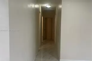 395 NE 112th St, Miami, FL 33161 - Photo 3