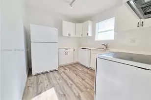 1922 NW 1st St, Miami, FL 33125 - Photo 5